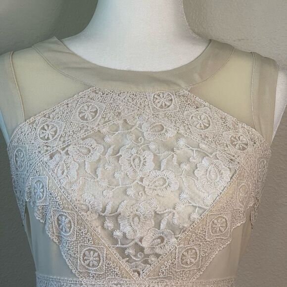 Gianni Bini Champagne Tulle Mini dress in Size Medium - Picture 7 of 15